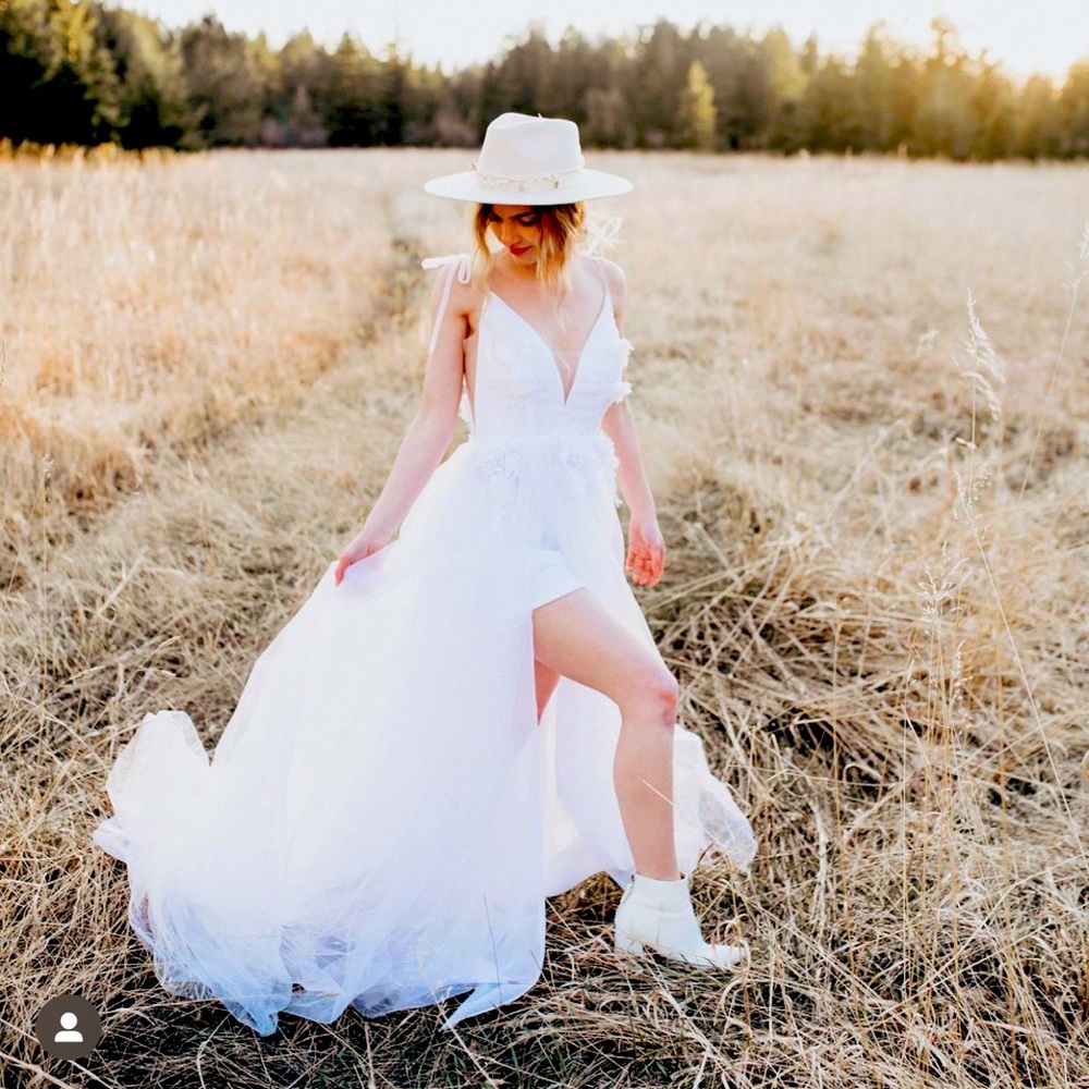 SOLD White Gown